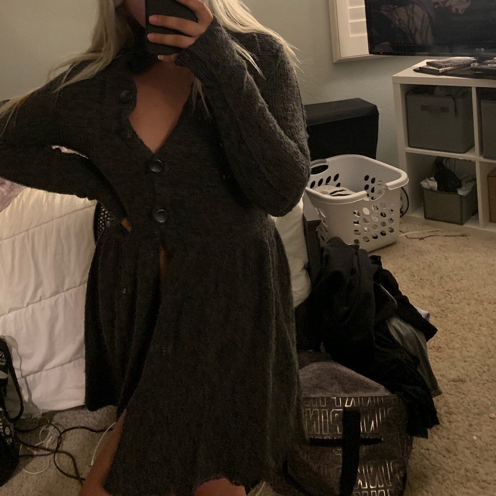 FREE PEOPLE SWEATER